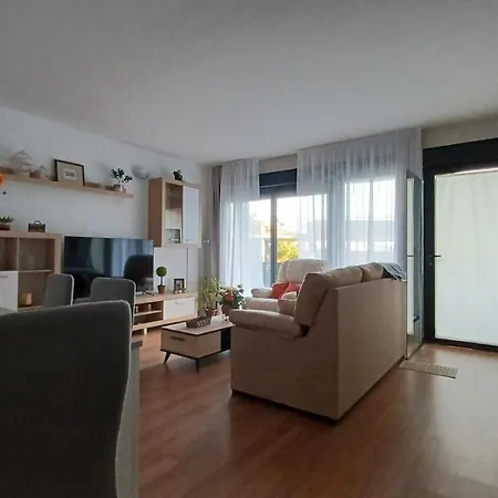 Vivienda Uso Turistico Las Gemelas De Arévalo Exterior photo